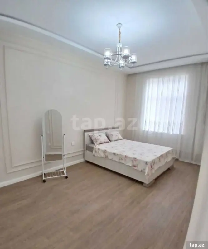 Kirayə verilir 2 otaqlı mənzil 70 m²