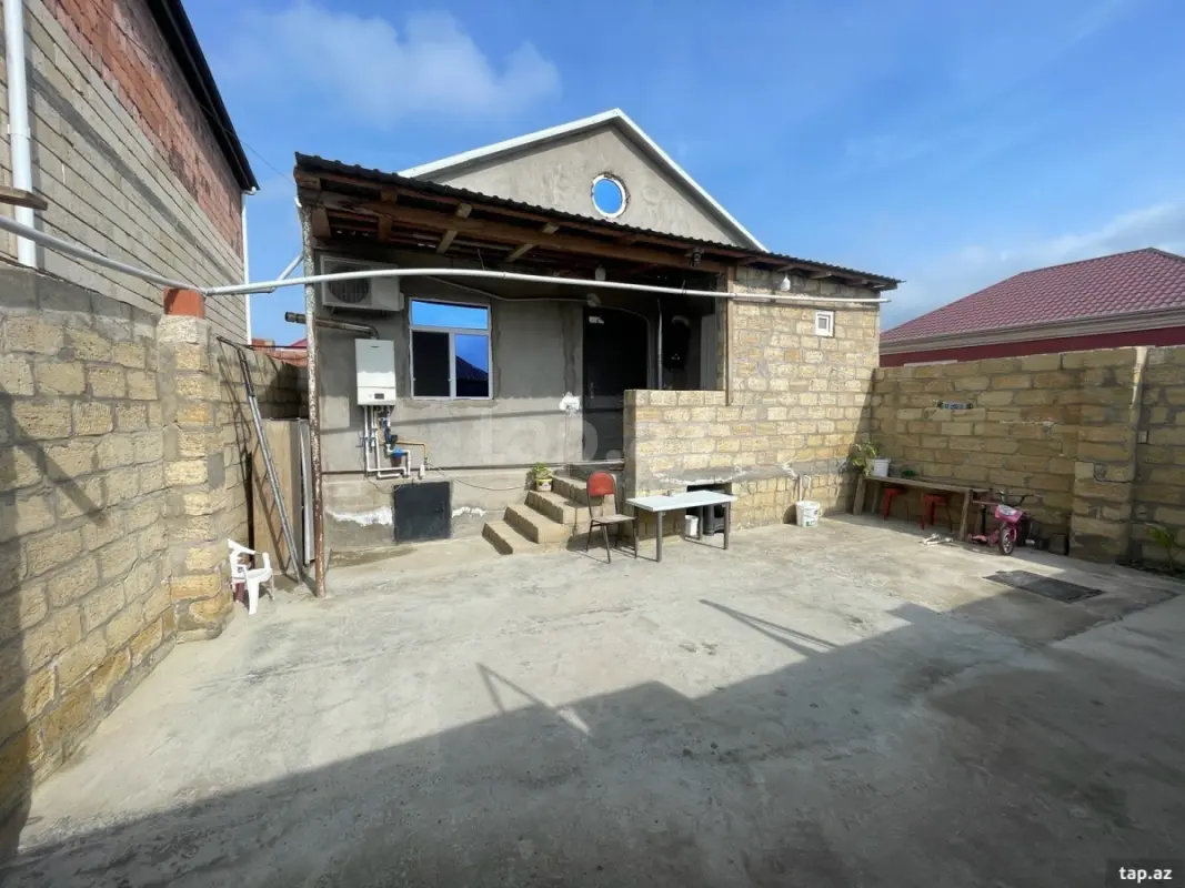 Satılır 3 otaqlı həyət evi 70 m²