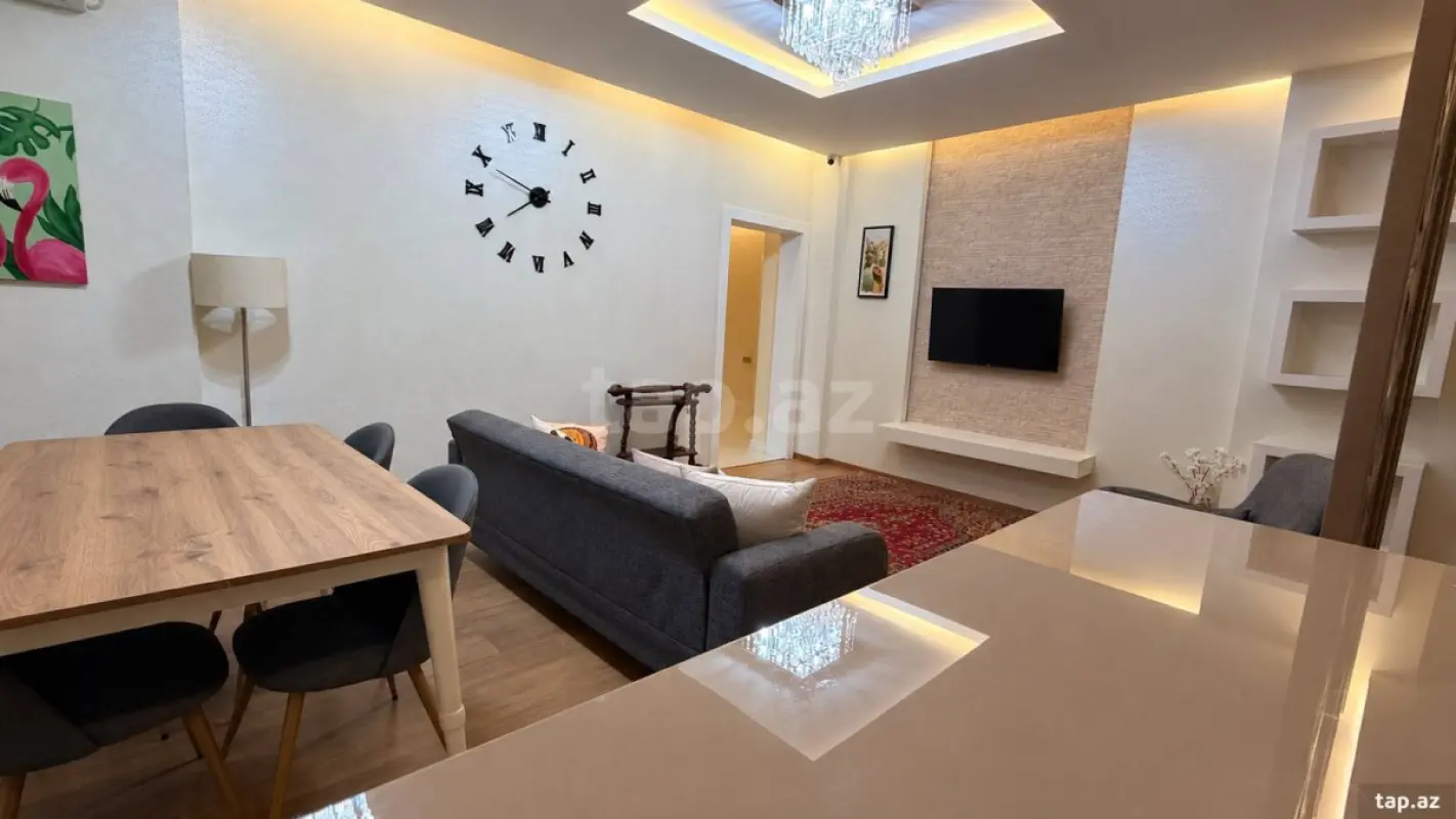 Kirayə verilir 3 otaqlı yeni tikili 110 m²