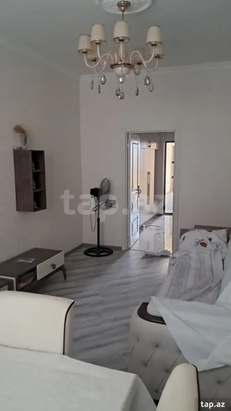 Kirayə verilir 2 otaqlı yeni tikili 65 m²
