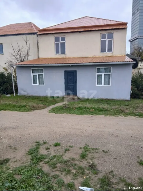 Kirayə verilir 3 otaqlı həyət evi 100 m²