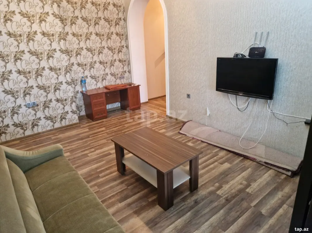 Kirayə verilir 2 otaqlı yeni tikili 70 m²