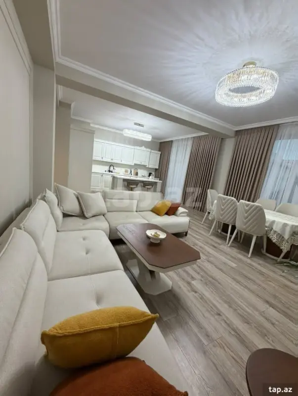 Kirayə verilir 4 otaqlı yeni tikili 160 m²