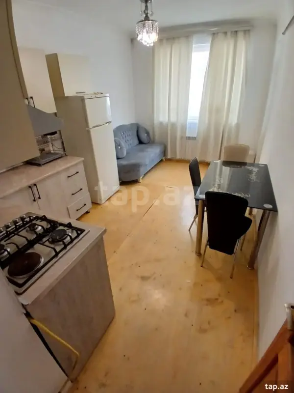 Kirayə verilir 2 otaqlı yeni tikili 70 m²