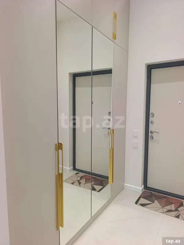 Kirayə verilir 2 otaqlı yeni tikili 70 m²