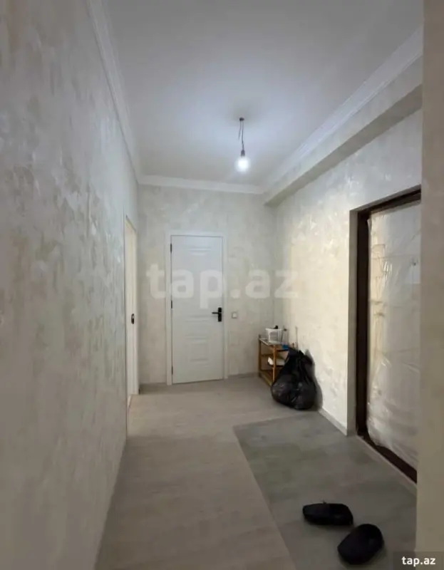 Kirayə verilir 3 otaqlı yeni tikili 80 m²
