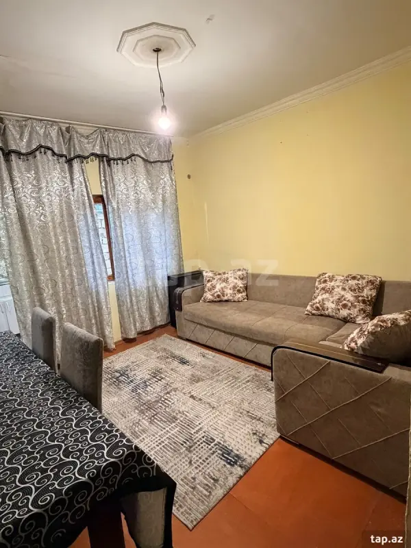 Kirayə verilir 2 otaqlı həyət evi 50 m²