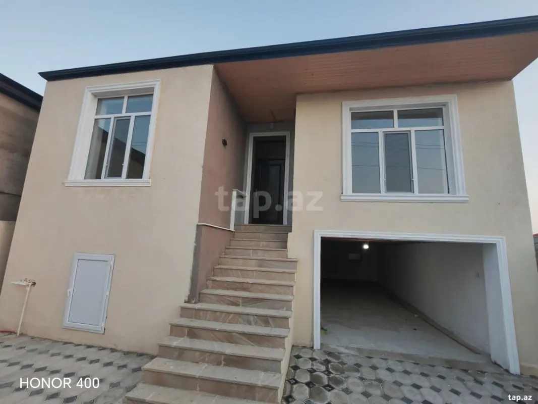 Satılır 4 otaqlı həyət evi 125 m²