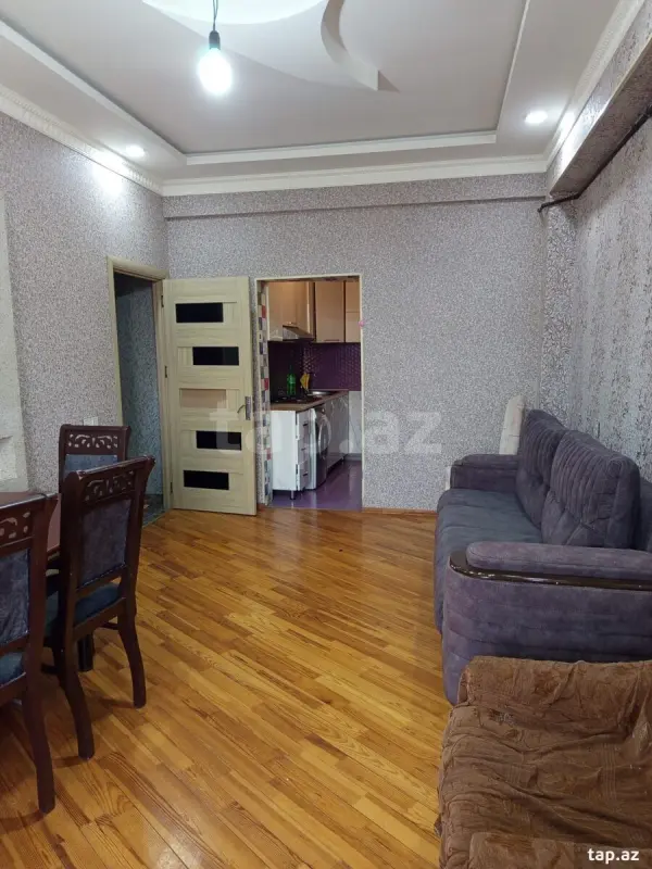Kirayə verilir 2 otaqlı yeni tikili 80 m²