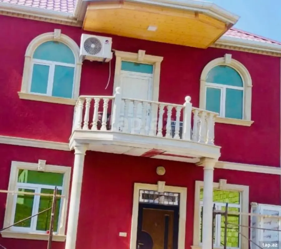 Kirayə verilir 5 otaqlı həyət evi 160 m²