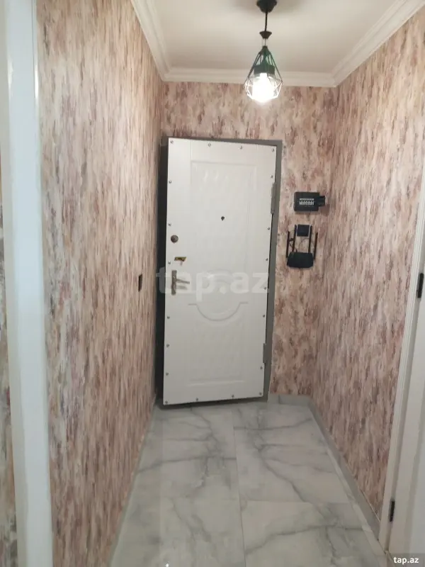 Kirayə verilir 2 otaqlı mənzil 50 m²