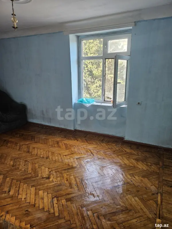 Kirayə verilir 4 otaqlı mənzil 70 m²