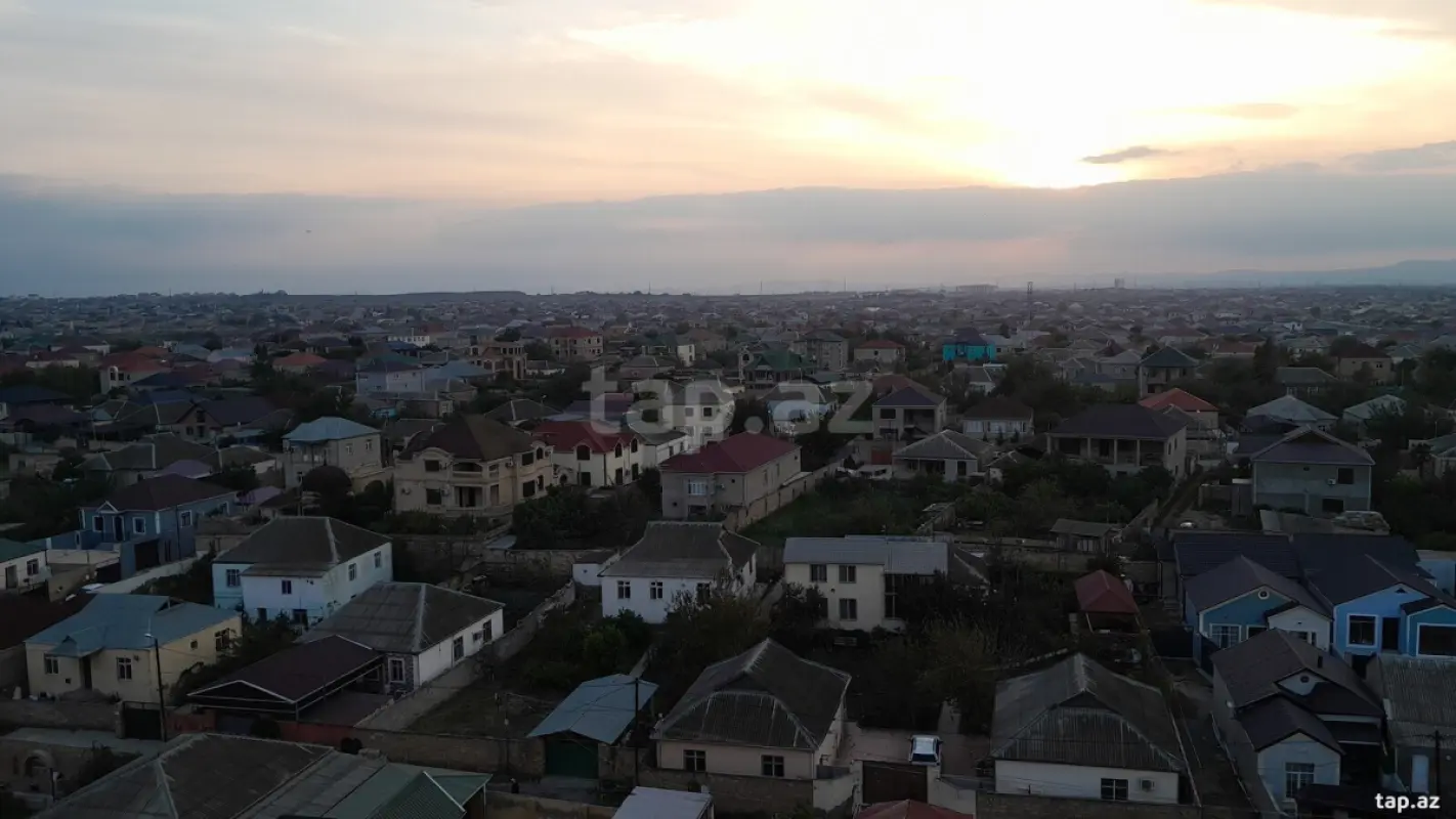 Satılır 2 otaqlı yeni tikili 67 m²