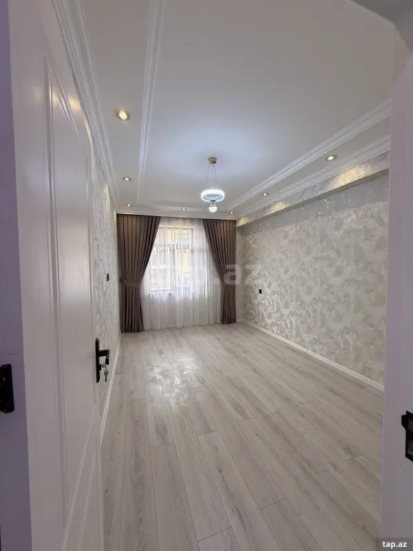 Satılır 3 otaqlı yeni tikili 86 m²