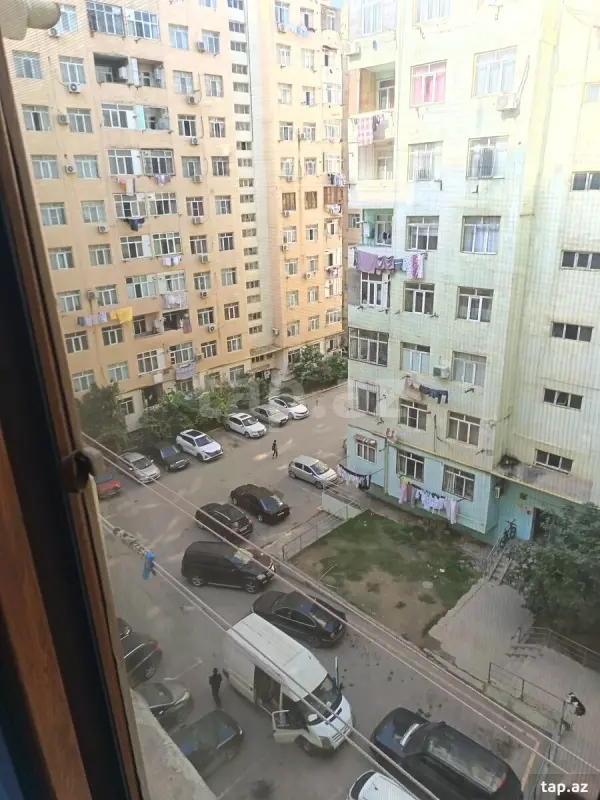 Satılır 3 otaqlı yeni tikili 85 m²