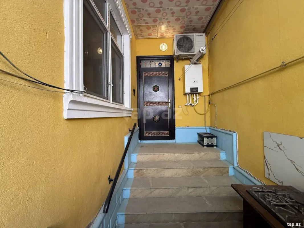 Satılır 2 otaqlı həyət evi 80 m²