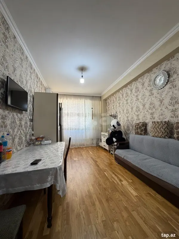 Kirayə verilir 2 otaqlı yeni tikili 60 m²