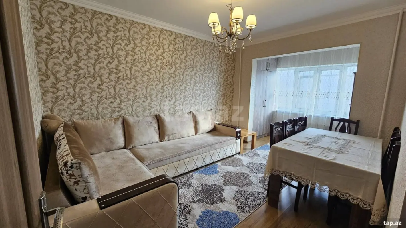 Satılır 4 otaqlı mənzil 90 m²