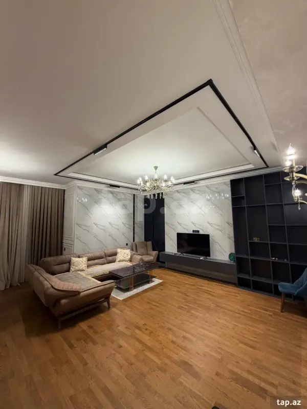 Satılır 3 otaqlı yeni tikili 136 m²