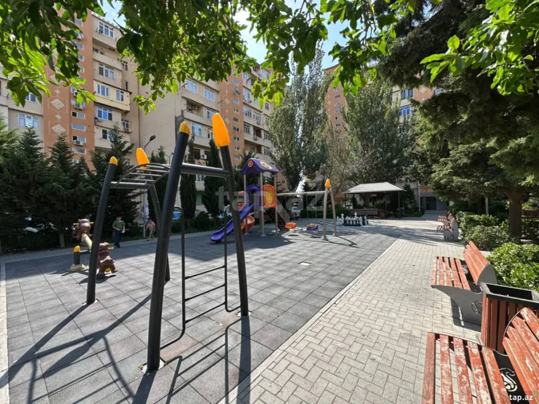 Satılır 2 otaqlı yeni tikili 60 m²