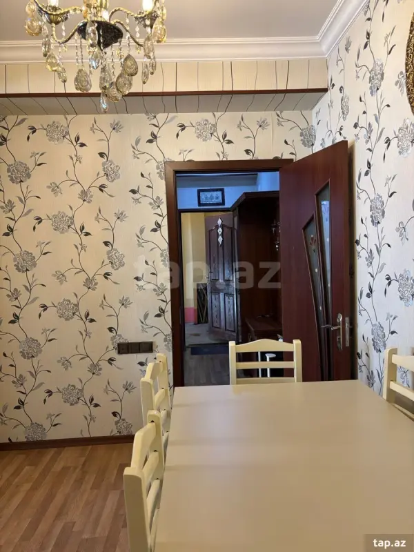 Kirayə verilir 3 otaqlı yeni tikili 70 m²