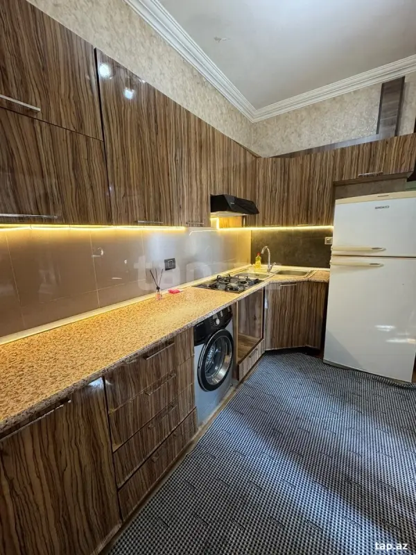 Kirayə verilir 2 otaqlı yeni tikili 56 m²
