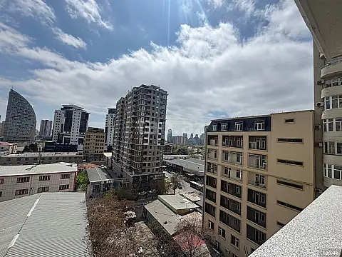 Kirayə verilir 3 otaqlı yeni tikili 110 m² — Bakı, Nərimanov 3 otaq 110.00 m²