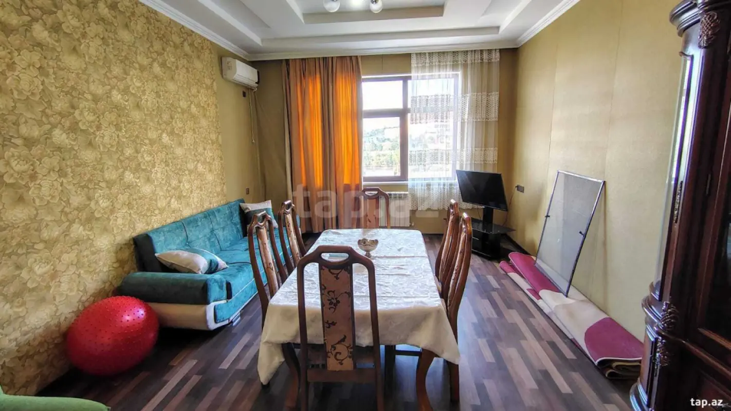 Kirayə verilir 3 otaqlı yeni tikili 86 m²