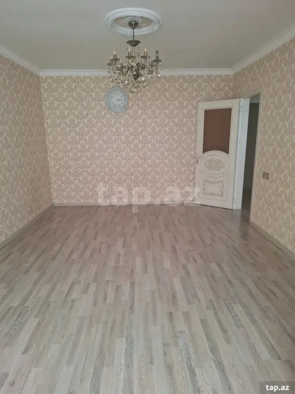 Satılır 4 otaqlı mənzil 90 m²
