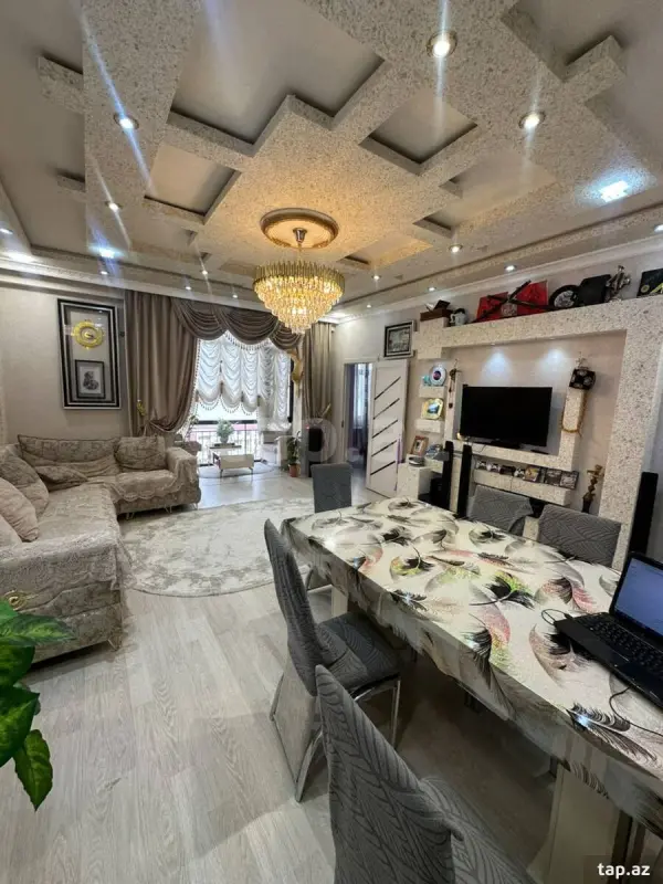 Satılır 4 otaqlı yeni tikili 90 m²