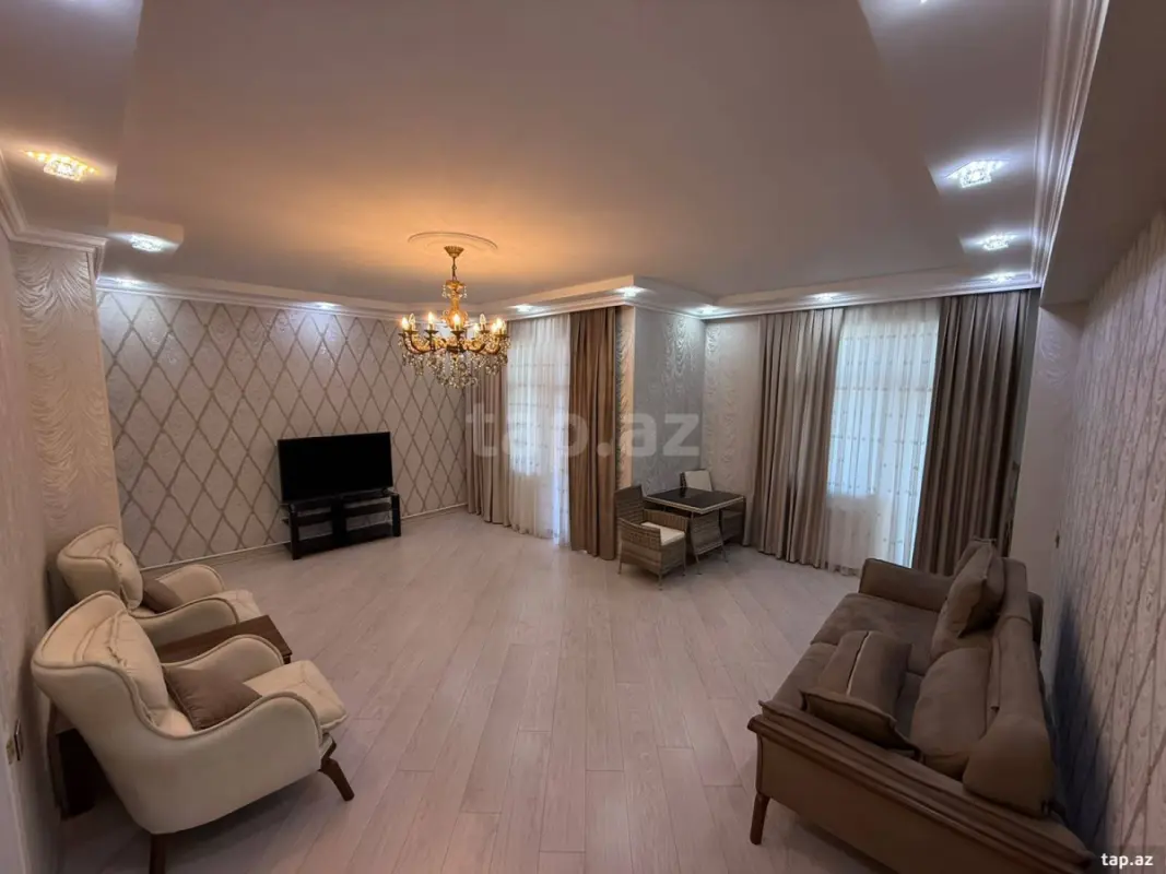 Satılır 3 otaqlı yeni tikili 114 m²