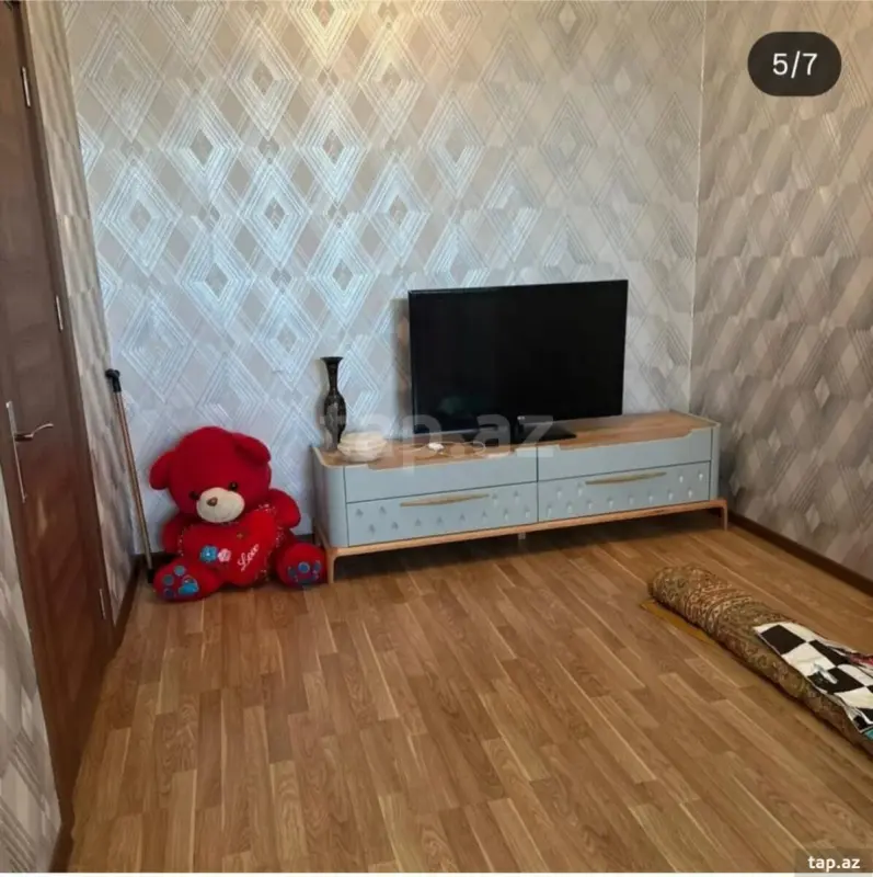 Kirayə verilir 1 otaqlı yeni tikili 70 m²