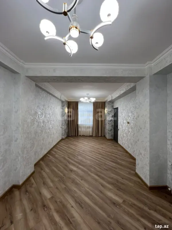 Satılır 3 otaqlı yeni tikili 73 m²