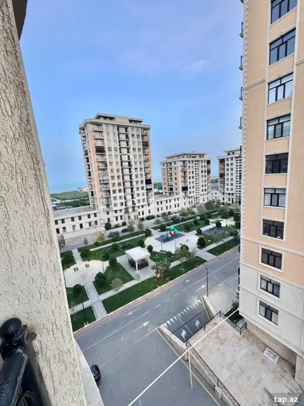 Satılır 3 otaqlı yeni tikili 94 m²