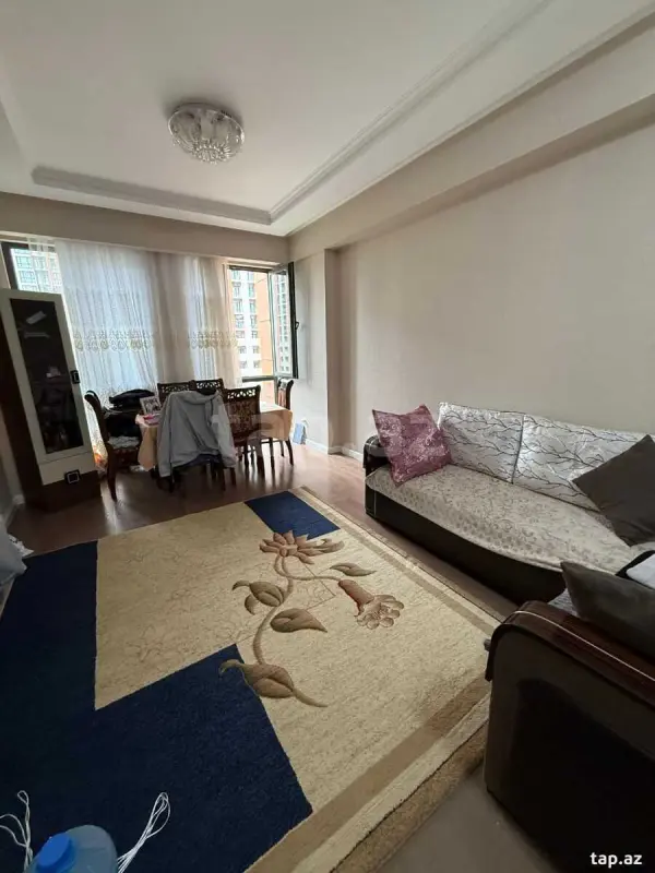 Kirayə verilir 2 otaqlı yeni tikili 49 m²