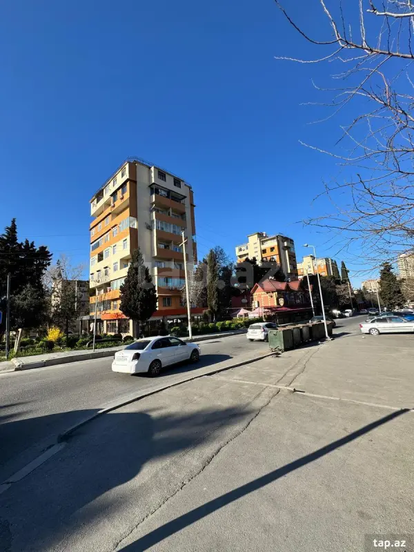 Satılır 1 otaqlı mənzil 40 m²