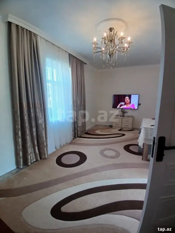 Kirayə verilir 2 otaqlı həyət evi 55 m²
