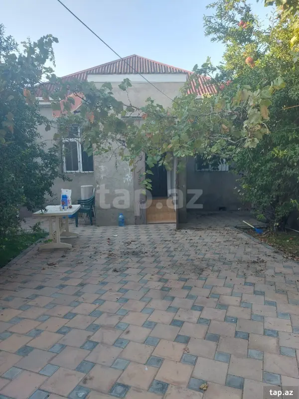 Kirayə verilir 3 otaqlı həyət evi 64 m²