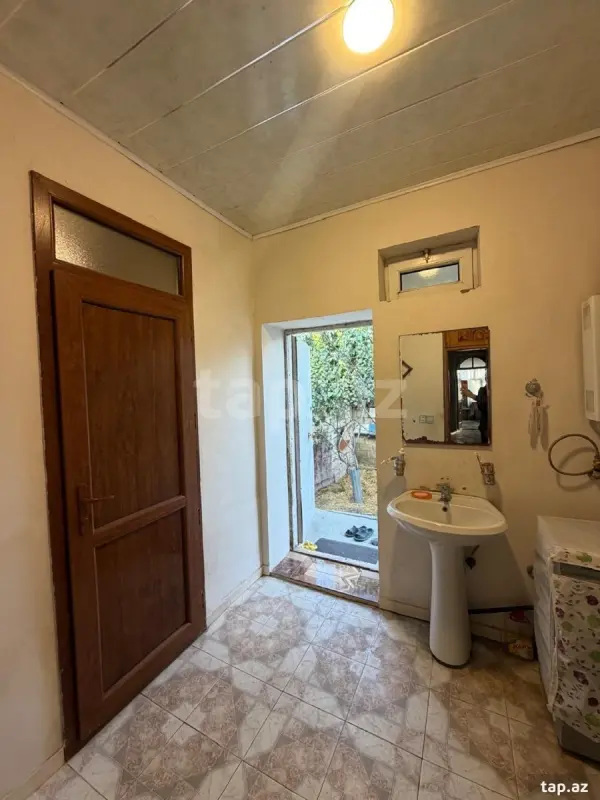 Satılır 4 otaqlı həyət evi 120 m²
