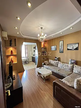 Kirayə verilir 3 otaqlı yeni tikili 78 m² — Bakı 3 otaq 78.00 m²