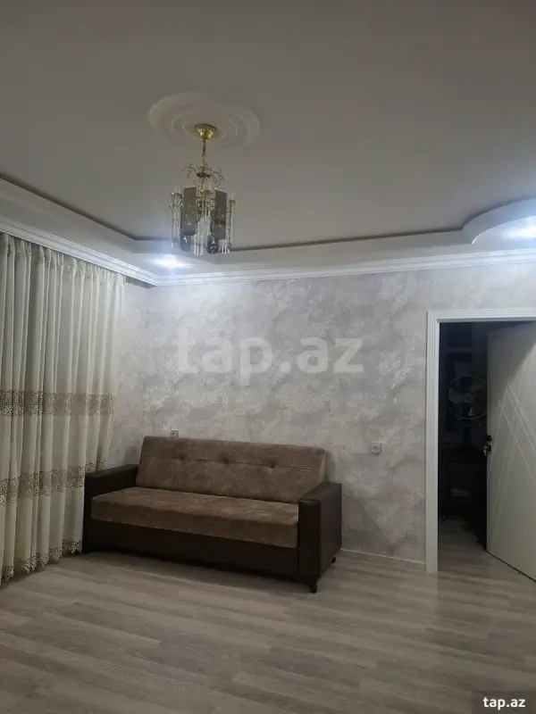 Kirayə verilir 2 otaqlı mənzil 100 m²