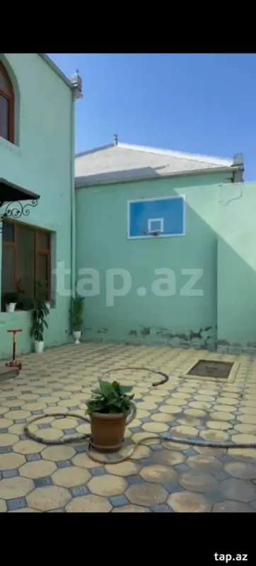 Satılır 5 otaqlı həyət evi 130 m²