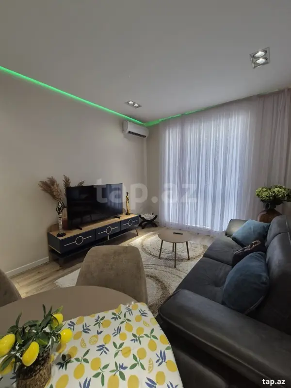 Kirayə verilir 2 otaqlı yeni tikili 50 m²