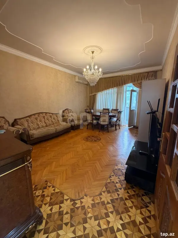 Satılır 3 otaqlı yeni tikili 110 m²