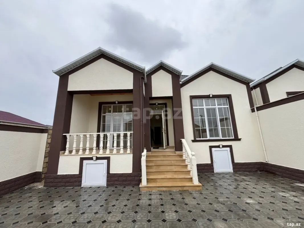 Satılır 4 otaqlı həyət evi 120 m²