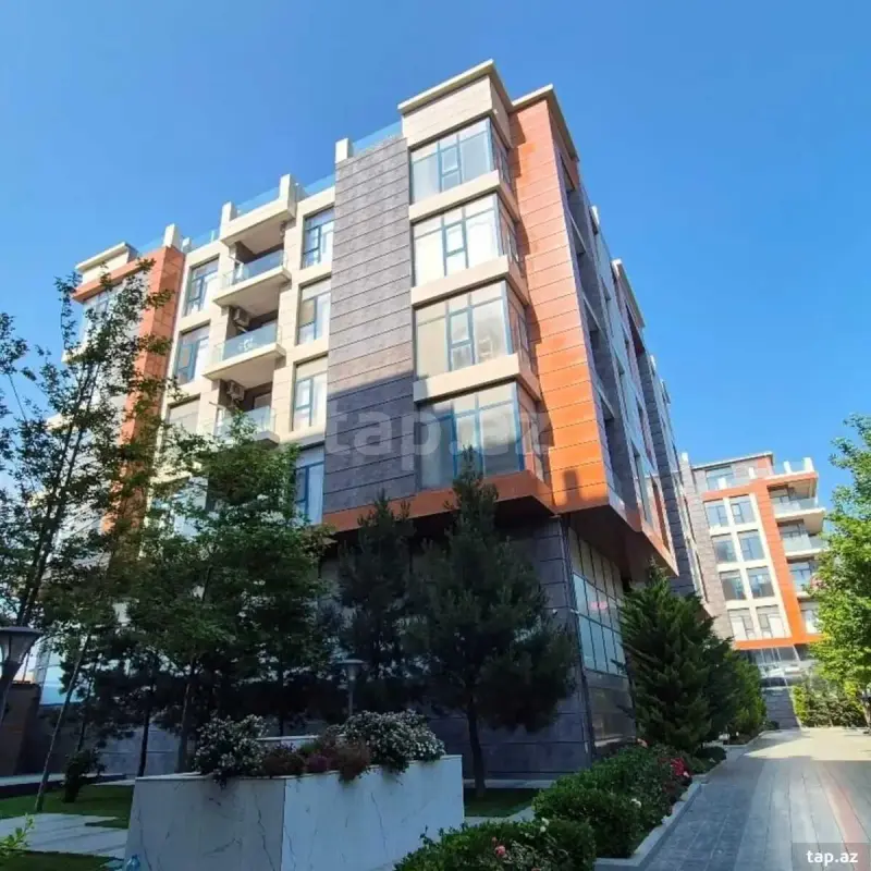 Satılır 5 otaqlı yeni tikili 260 m²