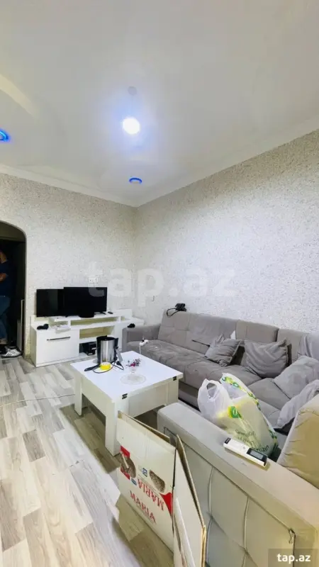 Kirayə verilir 2 otaqlı yeni tikili 53 m²