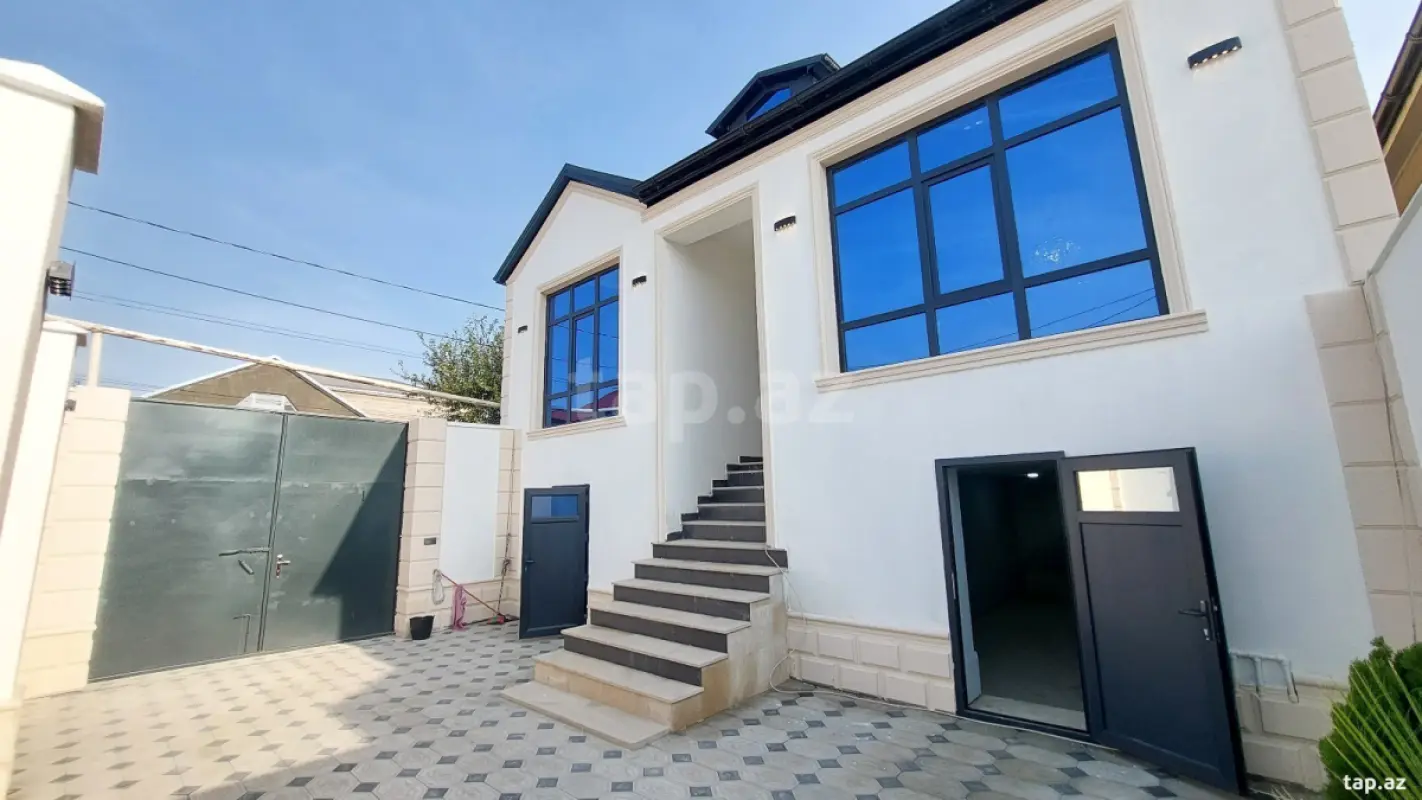 Satılır 4 otaqlı həyət evi 160 m²