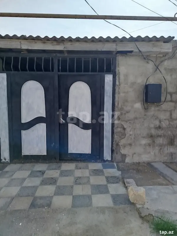 Satılır 3 otaqlı həyət evi 40 m²
