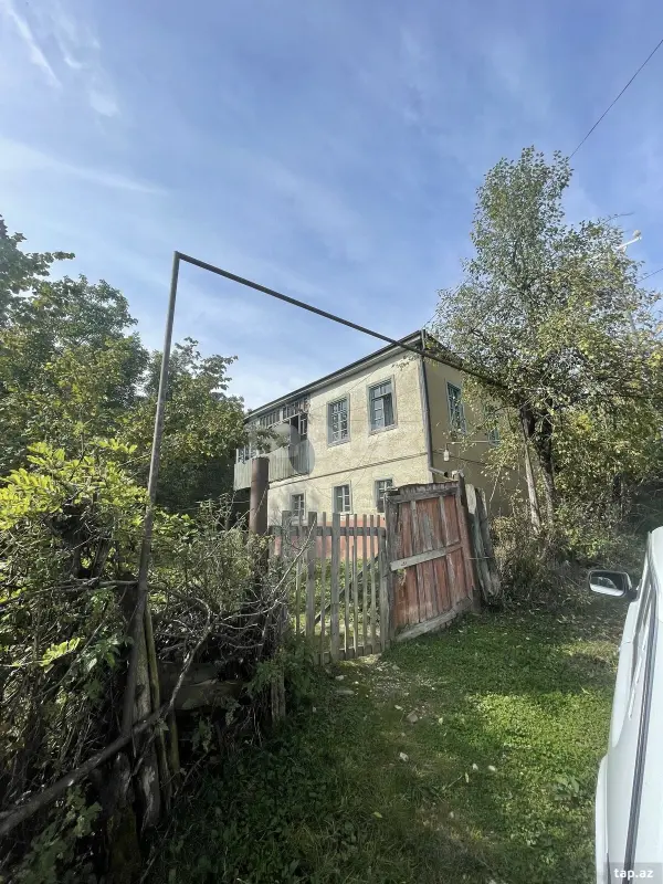 Satılır 3 otaqlı həyət evi 150 m²